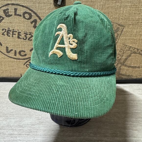 Vintage Oakland A’s Athletics Corduroy Roped Zip Slide Strapback Hat Green - Picture 1 of 5